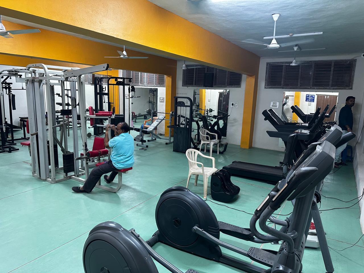 Gymnasium View 10